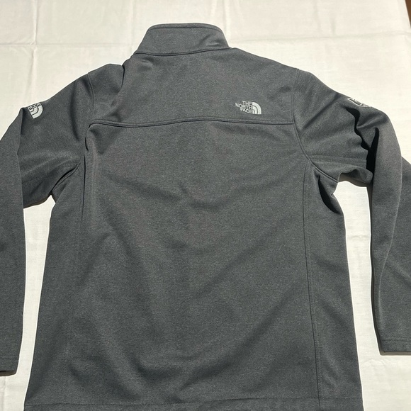 North Face Fleece Lined Jacket - Picture 5 of 5